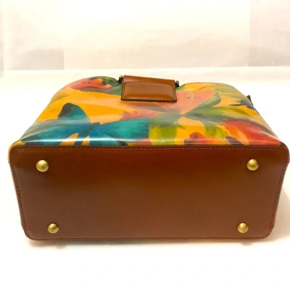 Patricia Nash Floral Print with Butterfly Design Satchel Circular Handles BNWT - Picture 9 of 10